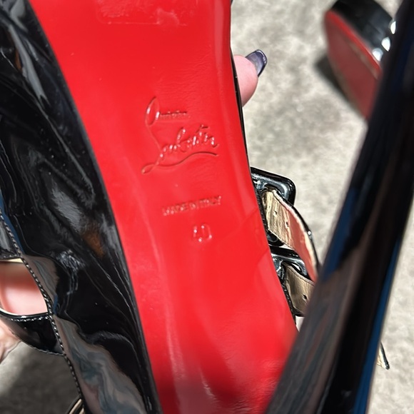 Christian LouBoutin patent leather platform heels size 40 - Picture 4 of 4